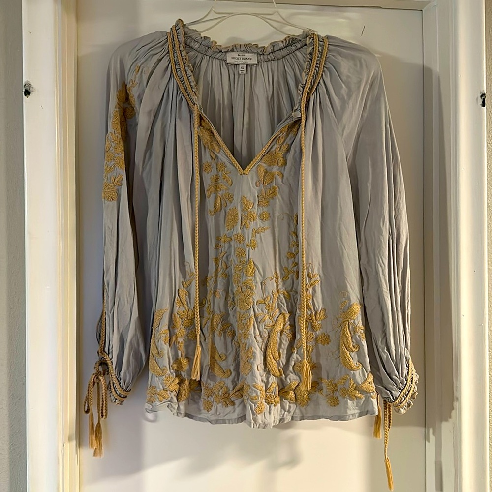 Light blue detailed stitch long sleeve blouse